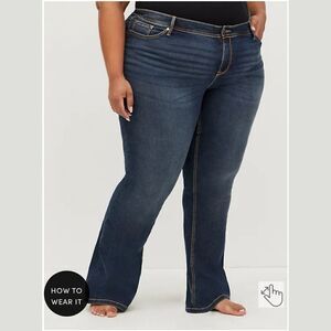 NWT Torrid Luxe Slim Boot Jean - Stretch Dark Wash - Women's Size 28